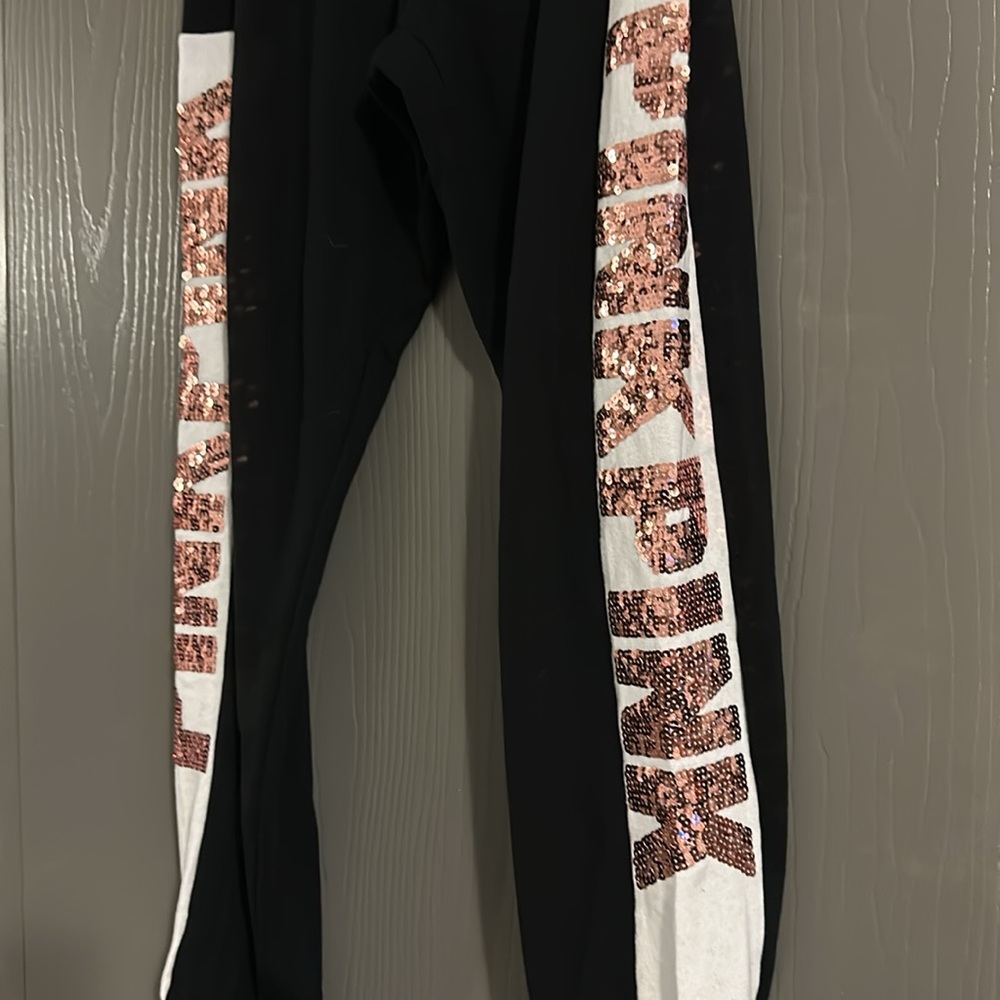 Pink joggers - Picture 2 of 4